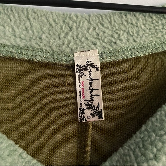 Free People Blue Monday Fleece Pullover - Picture 5 of 12